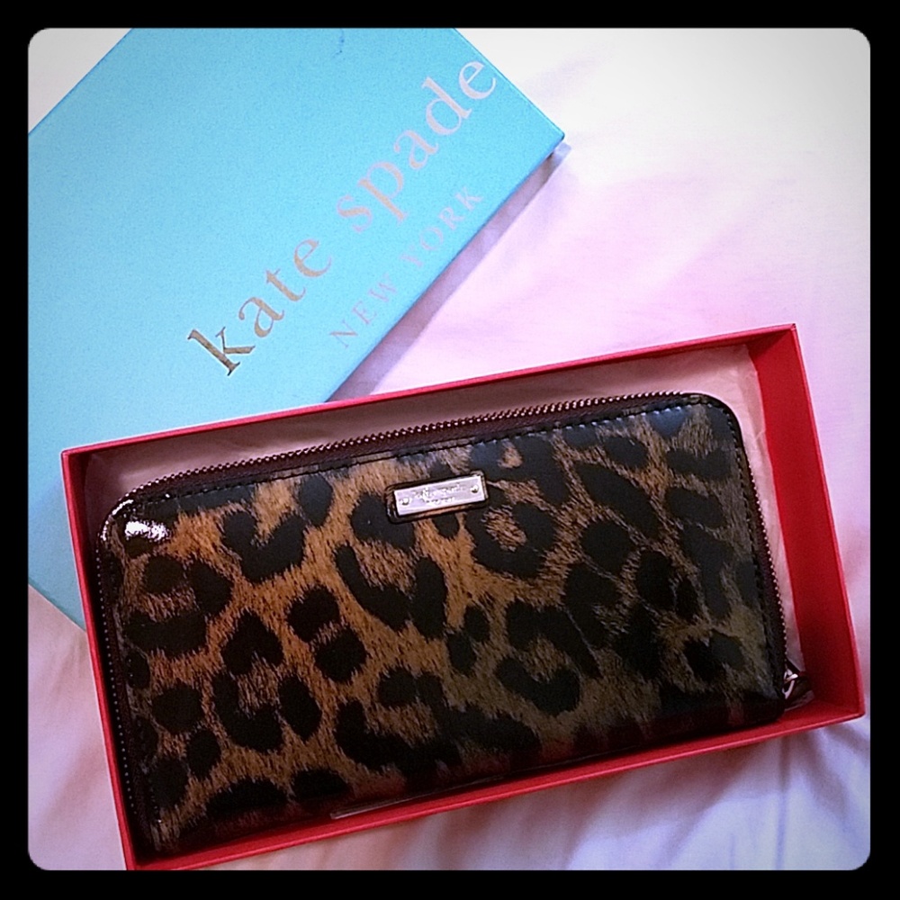 Kate Spade clutch/wallet